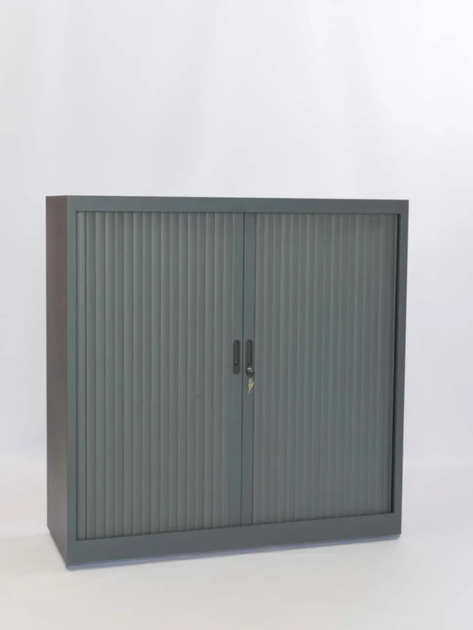 Ceha Roldeurkast Metaal 3 Planken Afsluitbaar 1.200 x 450 x 1.200 mm Antraciet