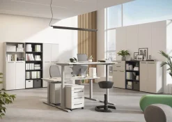 GERMANIA AGENDA Elektronisch in hoogte verstelbaar Bureau Lichtgrijs 1.200 (B) x 800 (D) x 1.200 (H) mm
