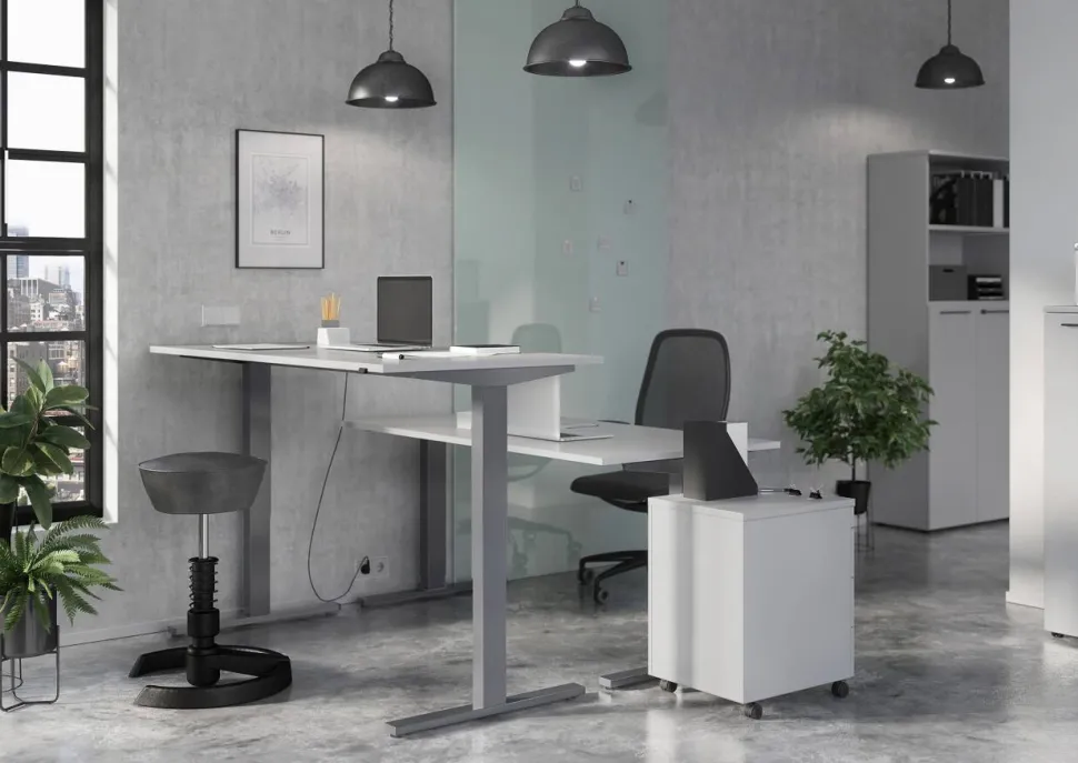 GERMANIA GW-Agenda Elektrisch Hoogteverstelbaar Zit-sta-bureau Rechthoekig Melamine T-Voet 1.600 x 800 mm