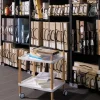 meet powered by PAPERFLOW Rechthoekige trolley met wit polypropyleen Top en Beukenkleurig frame 500 x 360 x 550 mm