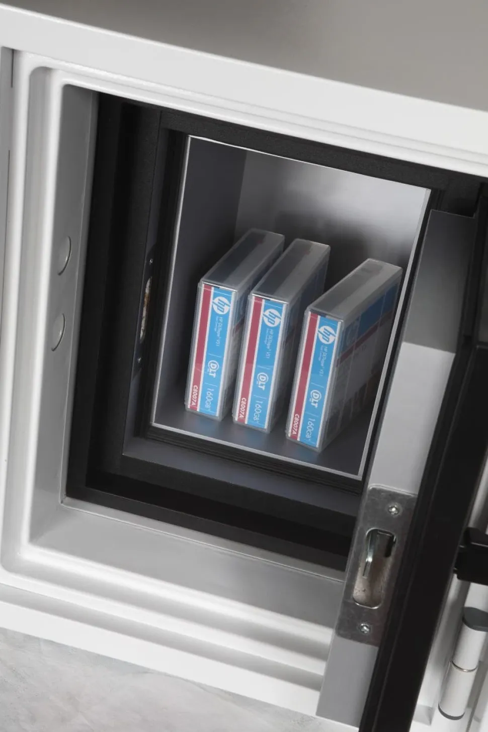 Phoenix Datakluis met Elektronisch Slot DS2001E 7L 420 x 350 x 430 mm Wit